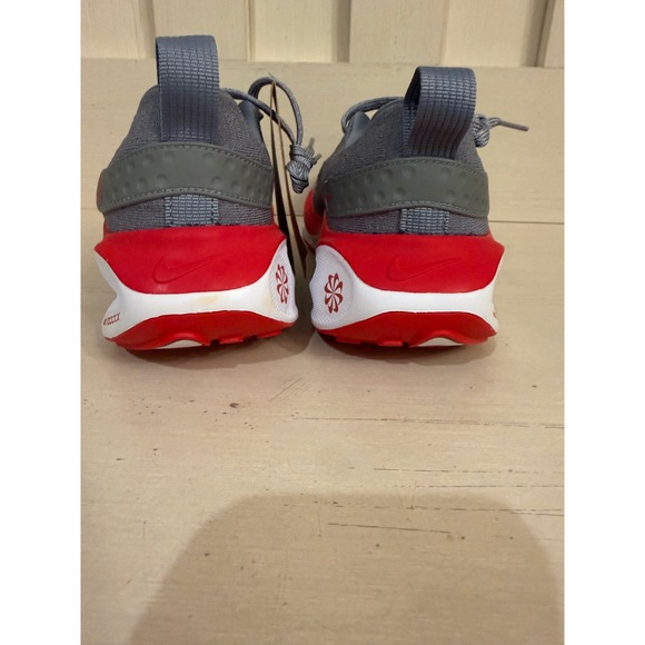 Nike InfinityRN 4 Womens Running Sz 7 Grey Red White Flyknit DR2670-004 - Picture 2 of 3